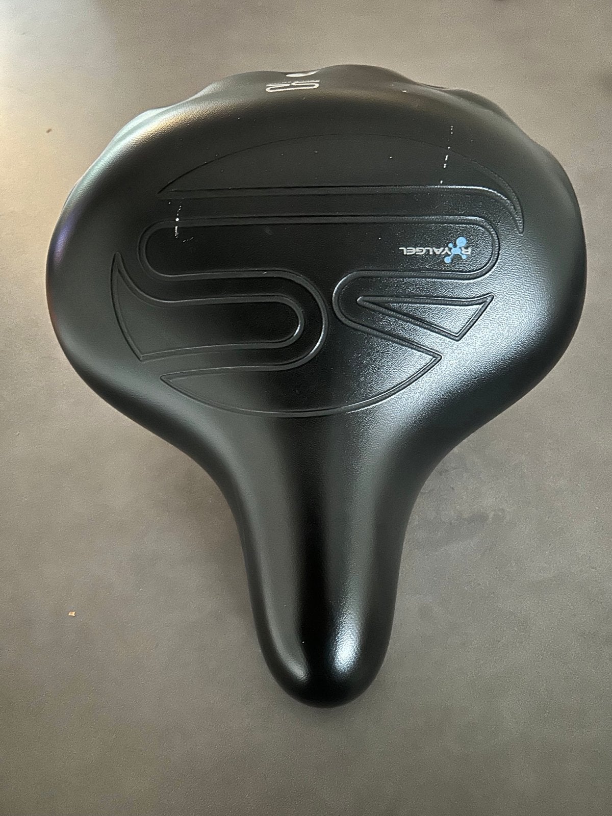 Selle Royal Zadel met Veren - Zo Goed als Nieuw, Kunststof, Ophalen of Verzenden, Zo goed als nieuw, Zadel