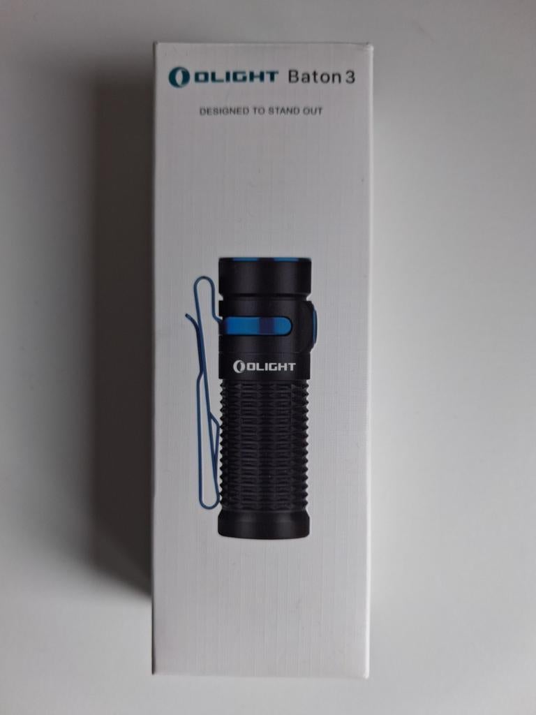 Olight Baton 3 Zaklamp - Compact en Krachtig, Caravans en Kamperen, Zaklampen, Ophalen of Verzenden, Nieuw, Accu