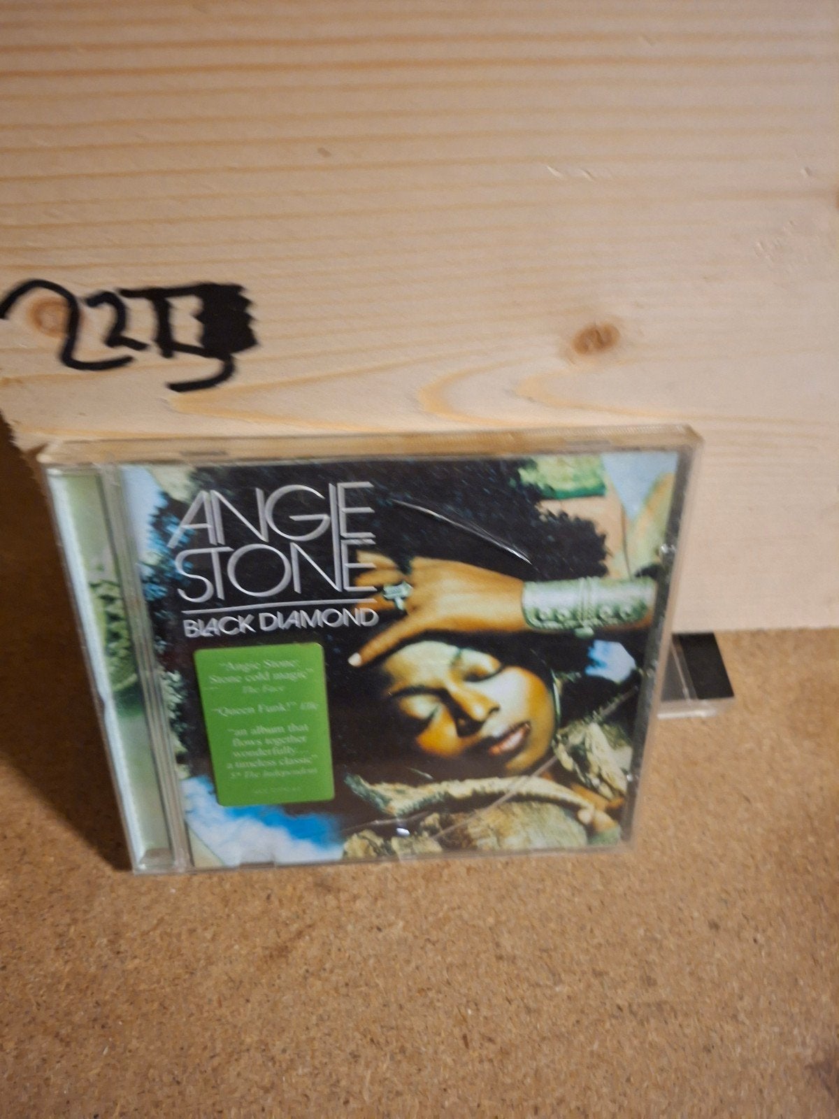 Angie Stone - Black Diamond CD (Soul, R&B, Funk), Cd's en Dvd's, Inclusief boekje, Gebruikt, Ophalen of Verzenden, Soul