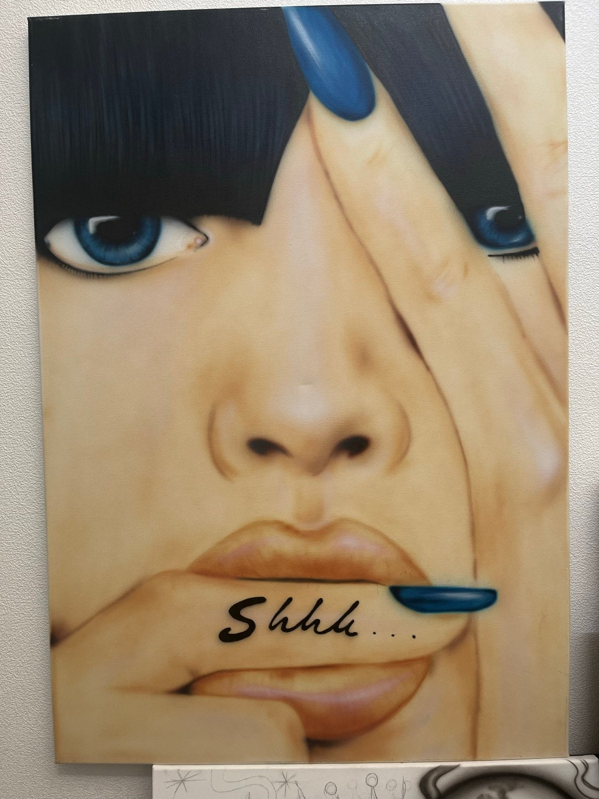 Airbrush op doek: 'Shhh...' - Modern portret 100x70cm, Ophalen, Handgeschilderd, Overige technieken, Portret