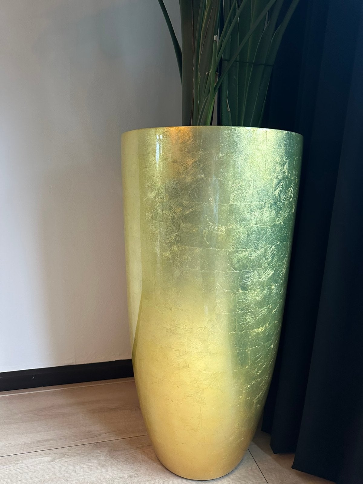 Gouden vaas - bloempot, Huis en Inrichting, Ophalen, Zo goed als nieuw, Goud, Overige materialen