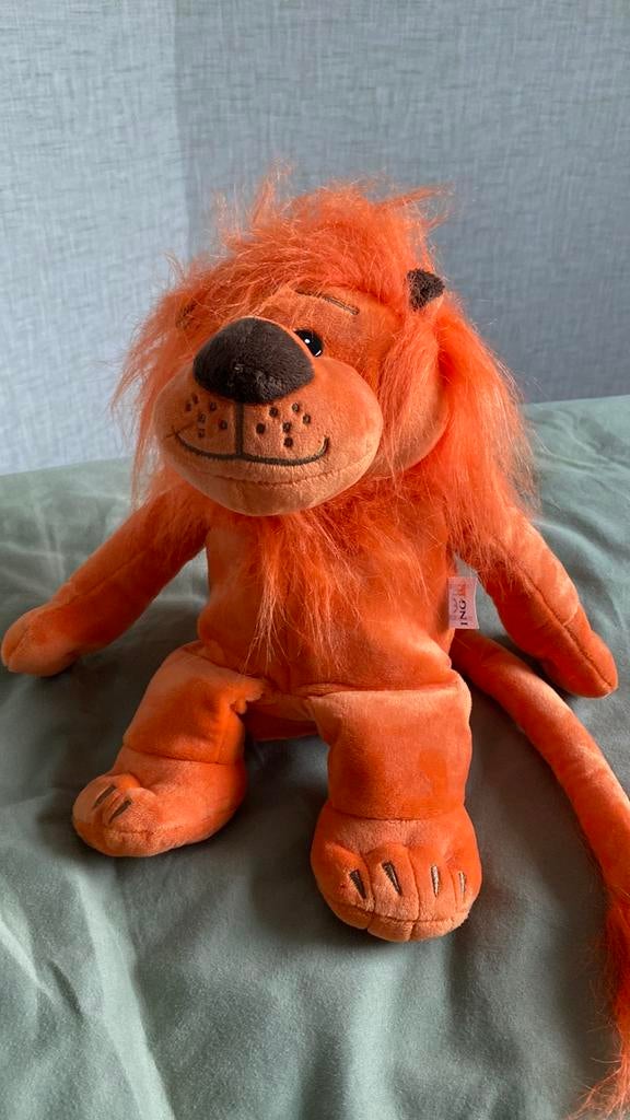Oranje leeuw als spaarpot, Oranje, Overige karakters, Overige typen, Nieuw
