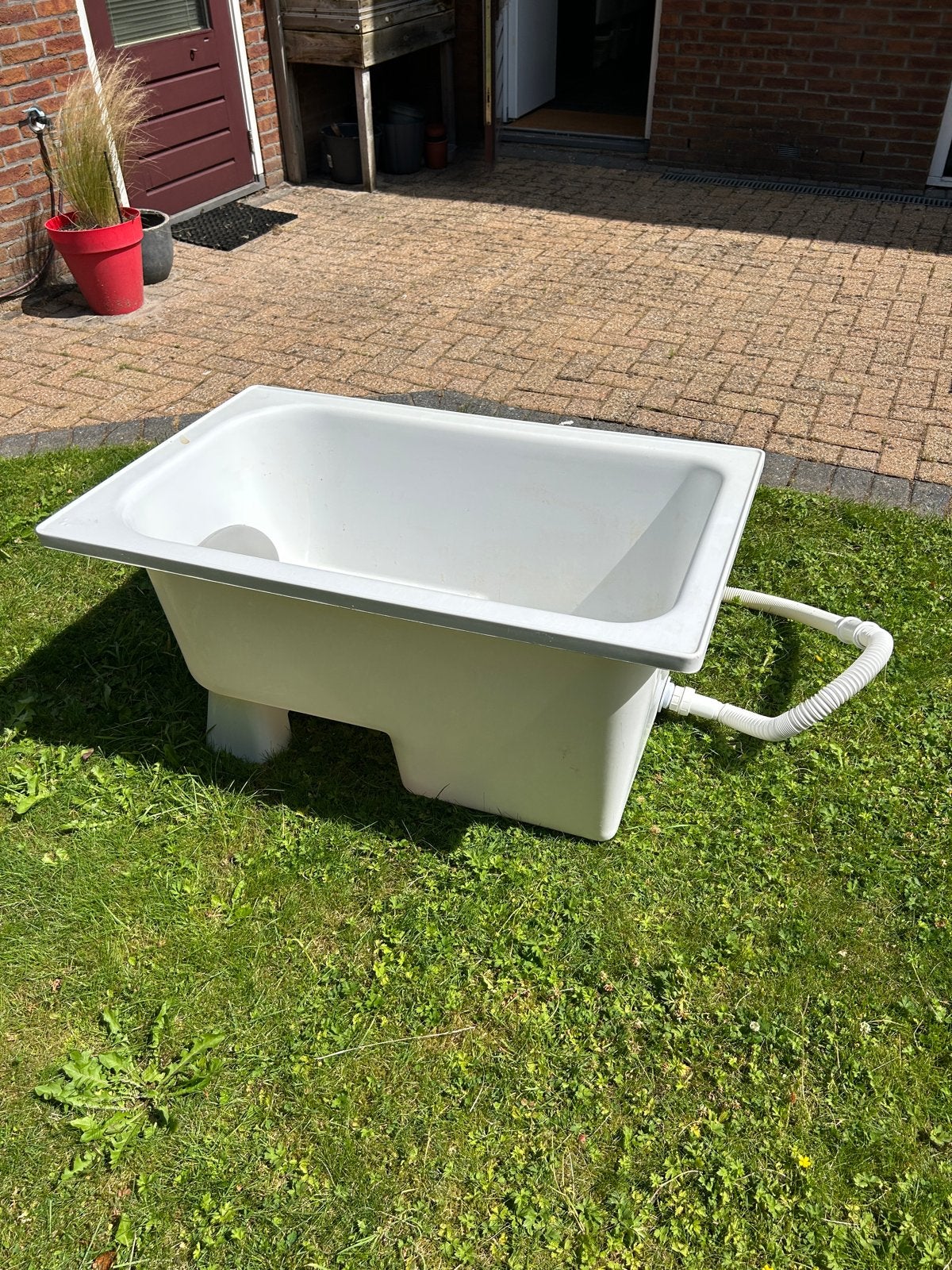 Gebruikt bad voor buiten of als wasbak, Doe-het-zelf en Verbouw, Sanitair, Ophalen, Gebruikt, Bad