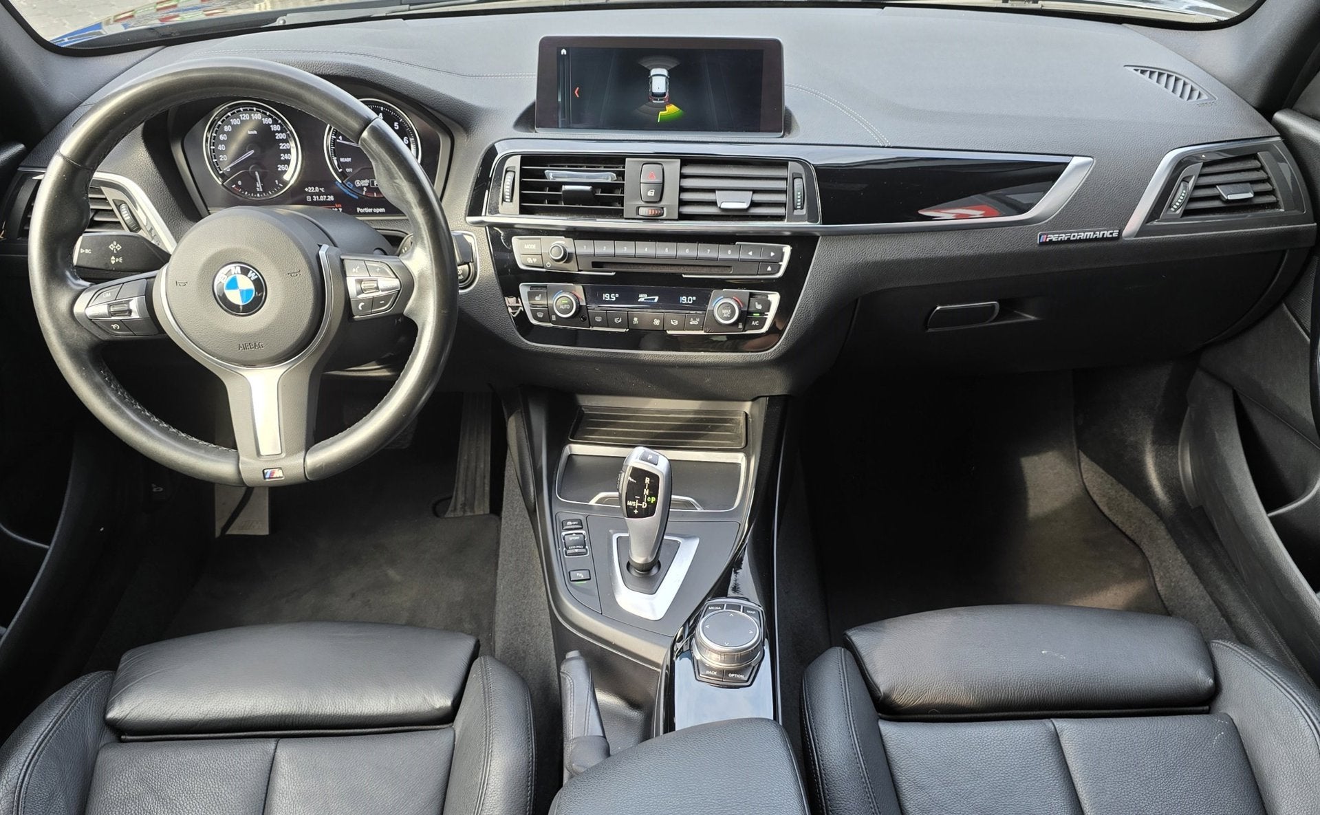 BMW 1-serie 118i M Sport Edition| LEDER | STOELVERWARMING |, Automatische klimaatregeling, Gebruikt, Zwart, Bedrijf