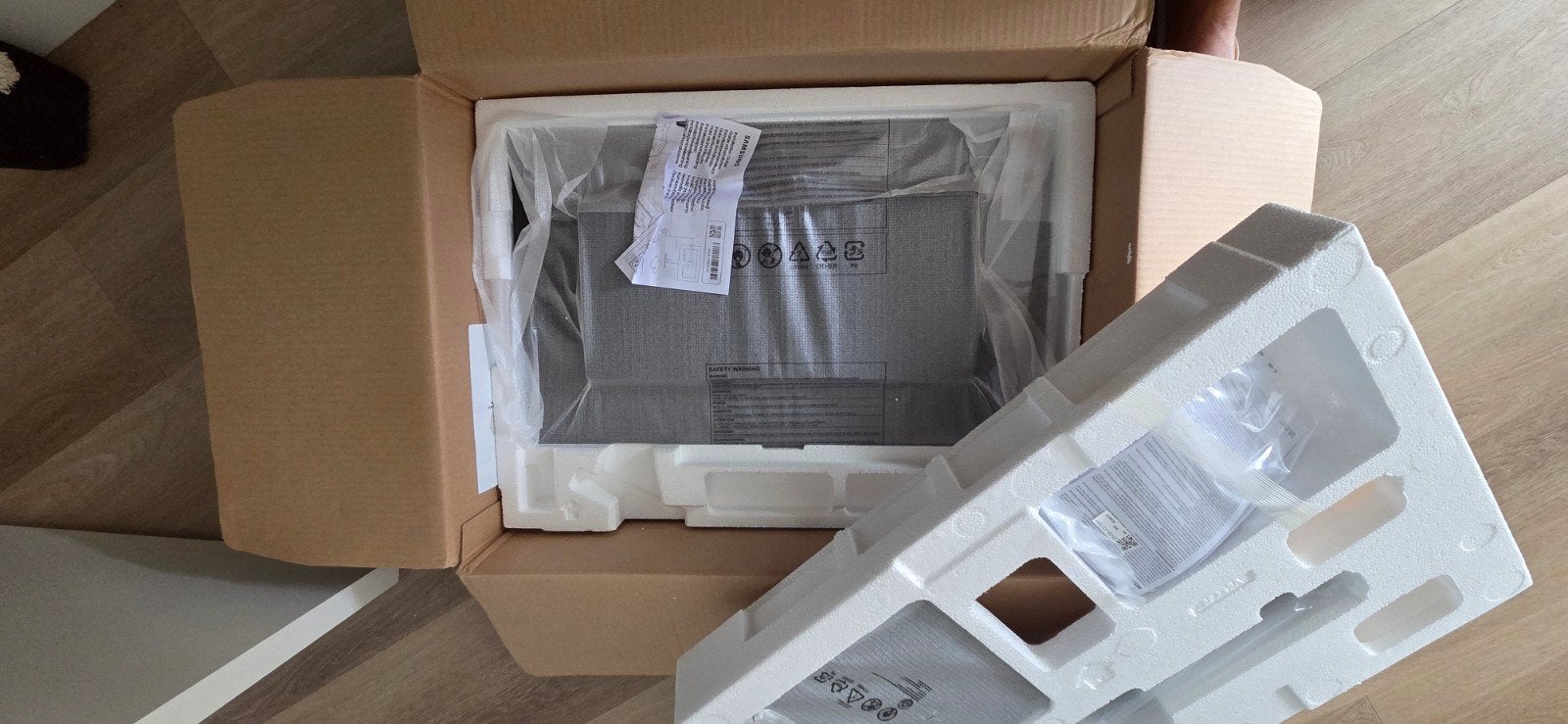 Nieuw in de doos Samsung ViewFinity S8S80UD 27 inch monitor, Computers en Software, Monitoren, IPS, HDMI, Nieuw, Ophalen of Verzenden