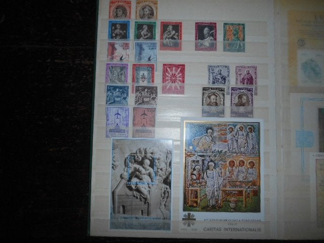Kavel Vaticaan postfris  Zie de 2 scans, Ophalen of Verzenden, Buitenland