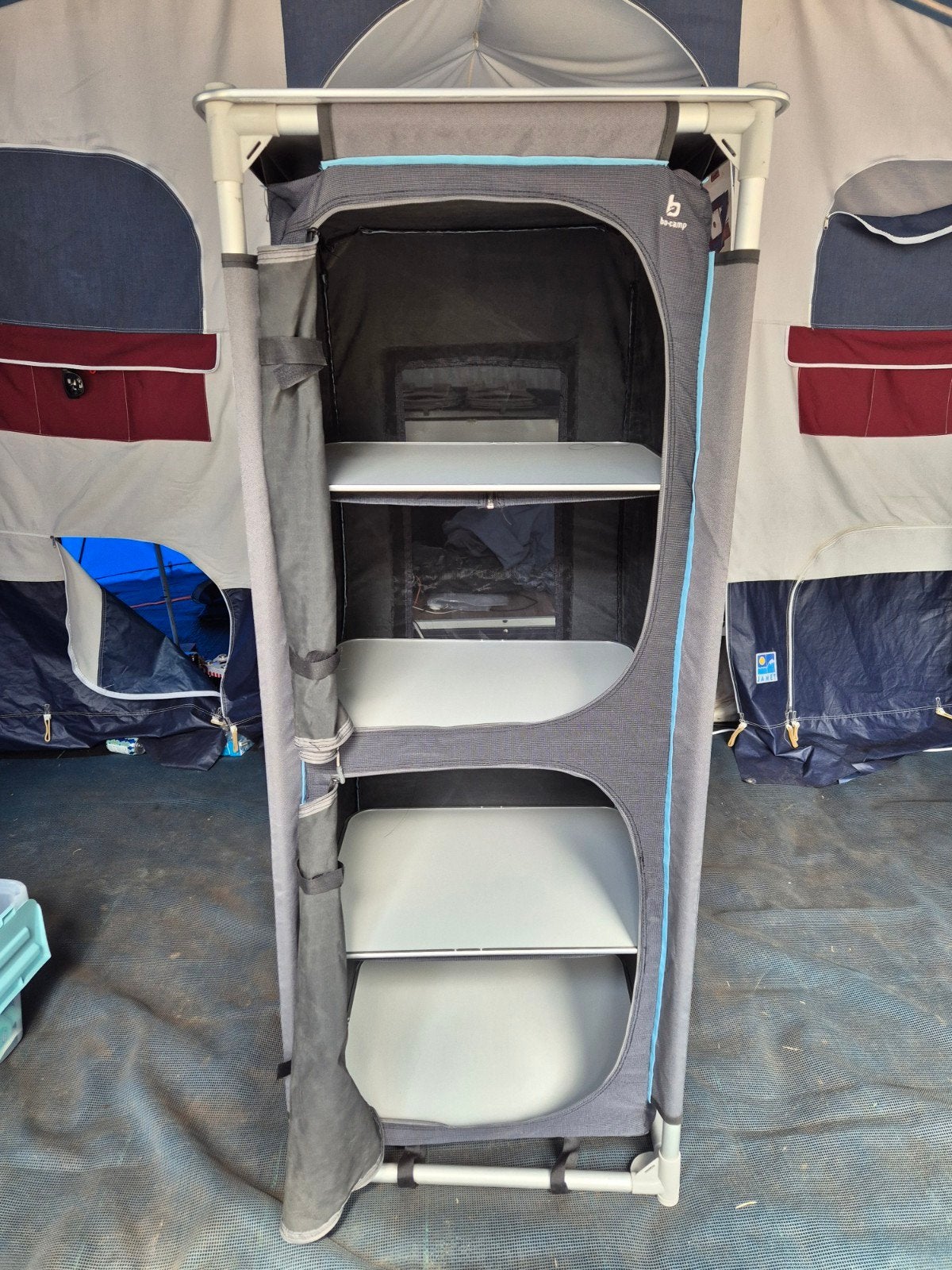 bo camp kampeerkast, Caravans en Kamperen, Ophalen, Zo goed als nieuw, Campingkast