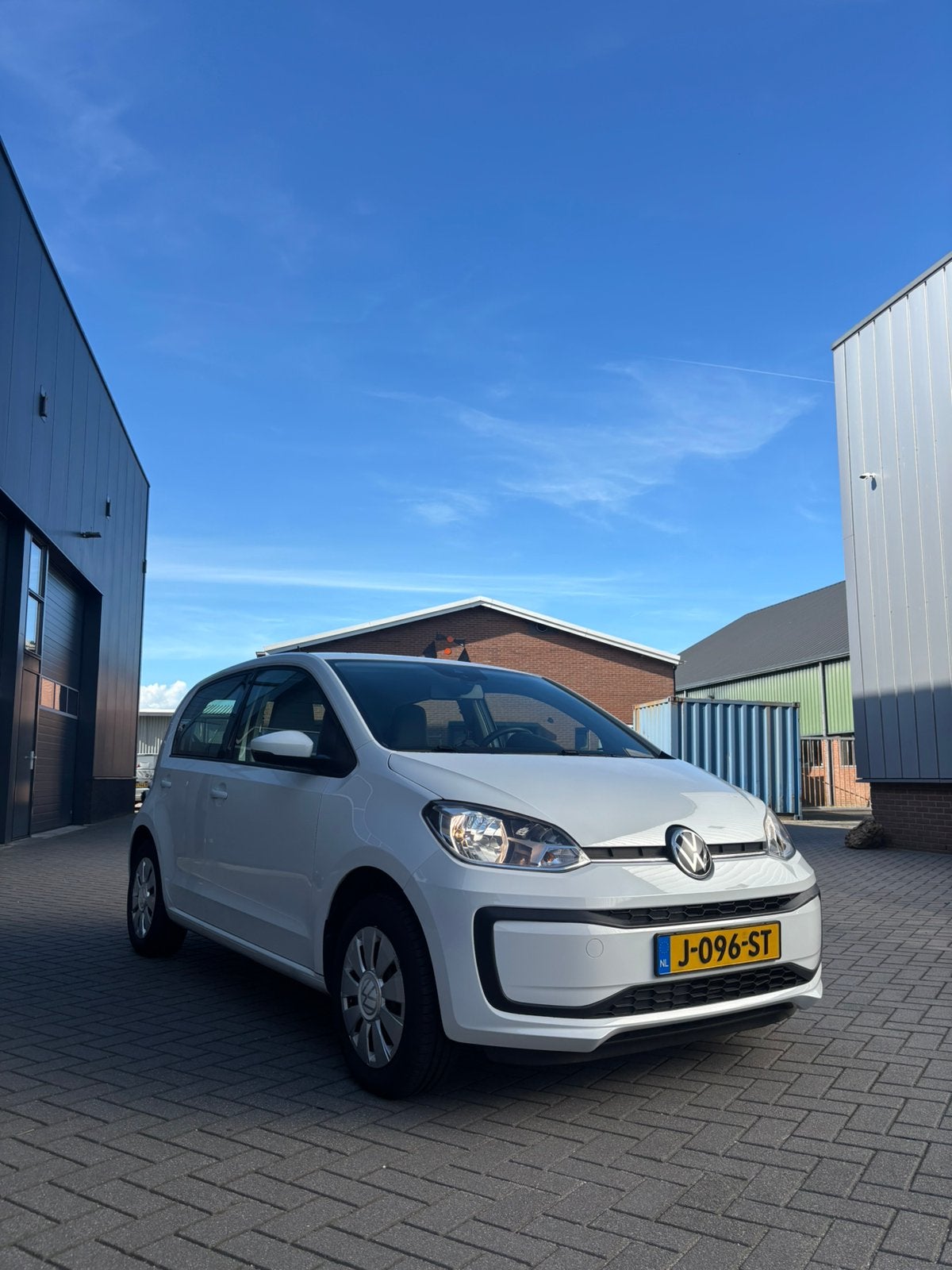 Volkswagen up! 1.0 65PK 5D 2020 Wit, Auto's, 4 stoelen, Origineel Nederlands, Handgeschakeld, Particulier