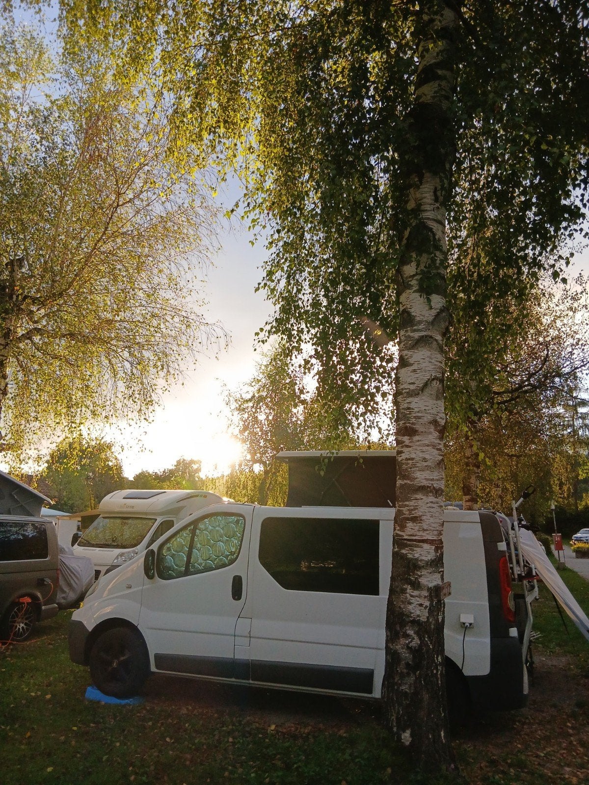 Renault Trafic camper 2011 2.0 dci, Caravans en Kamperen, Campers, Overige merken, Buscamper of Camperbus, Tot en met 2, Treinzit