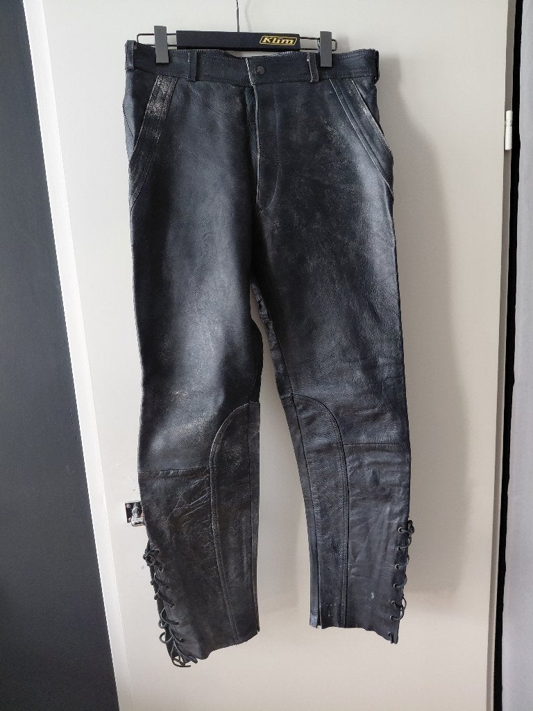 Old fashioned leren motorbroek, Motoren, Broek | leer, Ophalen of Verzenden, Tweedehands, Heren