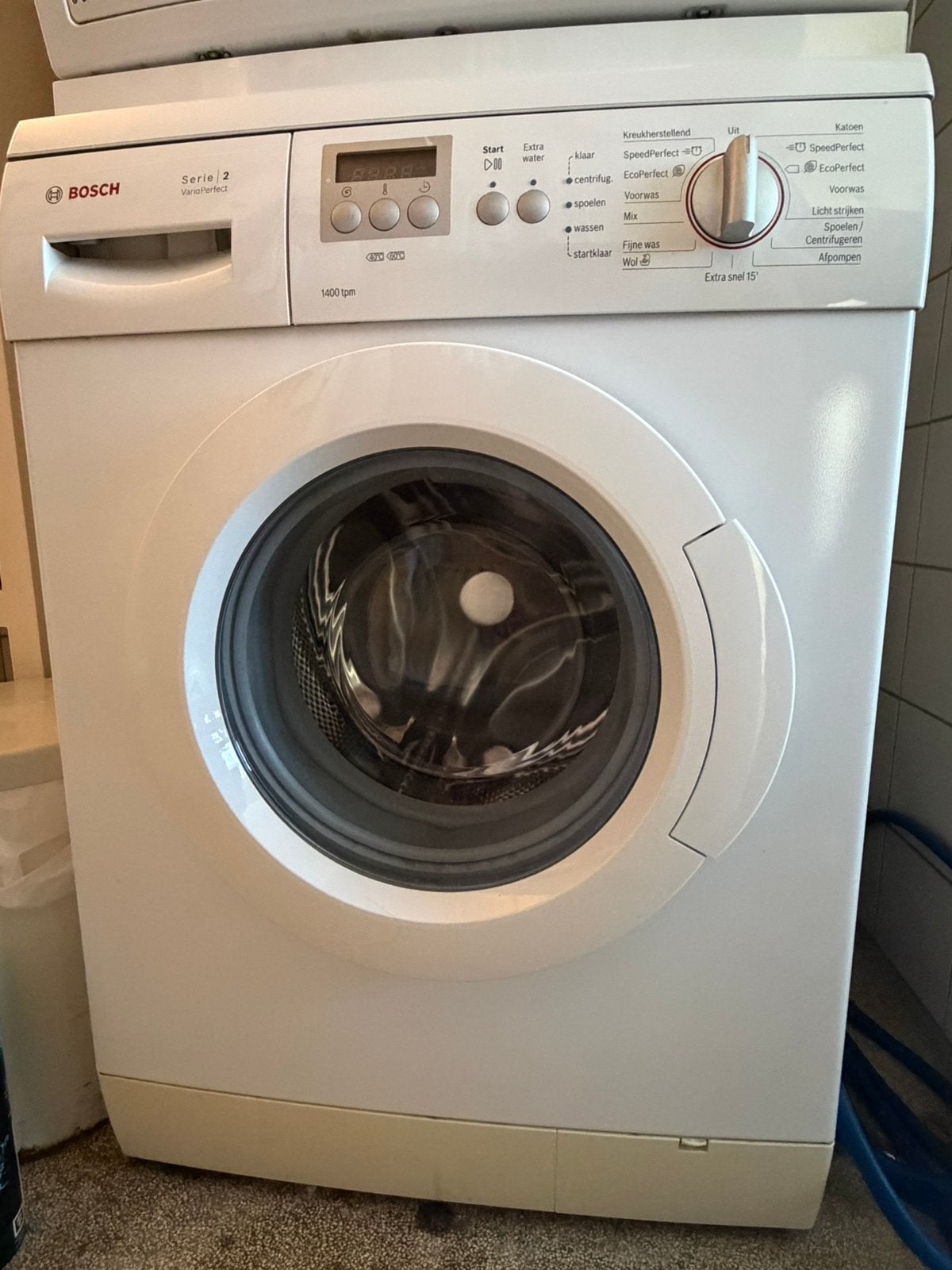 Bosch wasmachine serie2 varioperfect, Ophalen, Zo goed als nieuw, 85 tot 90 cm, 1200 tot 1600 toeren