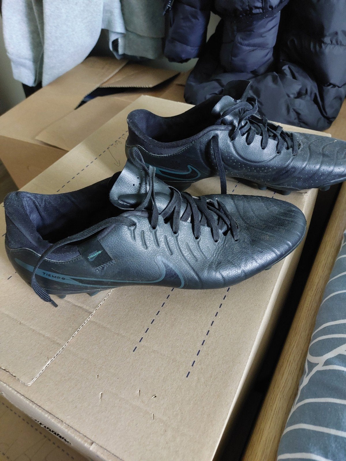 Nike Tiempo voetbalschoenen - Zo goed als nieuw, Sport en Fitness, Ophalen of Verzenden, Zo goed als nieuw, Schoenen