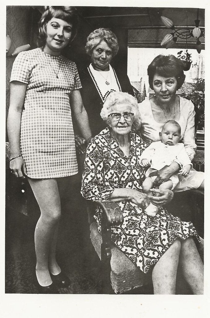 familiefoto's - bekend en onbekend, Ophalen of Verzenden, Voor 1940, Overige onderwerpen