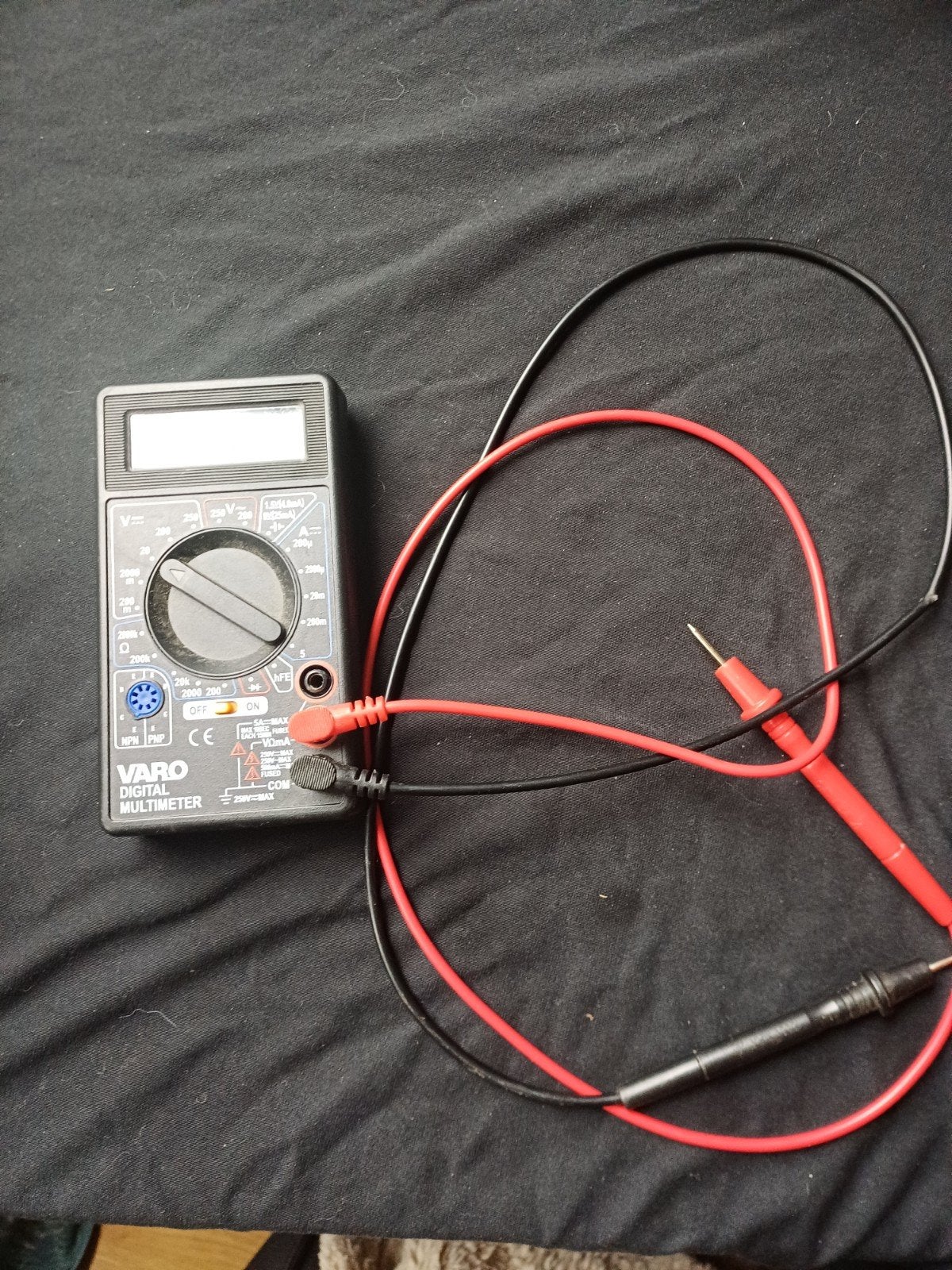 TE KOOP DIGITALE MULTIMETER, Ophalen of Verzenden, Multimeter