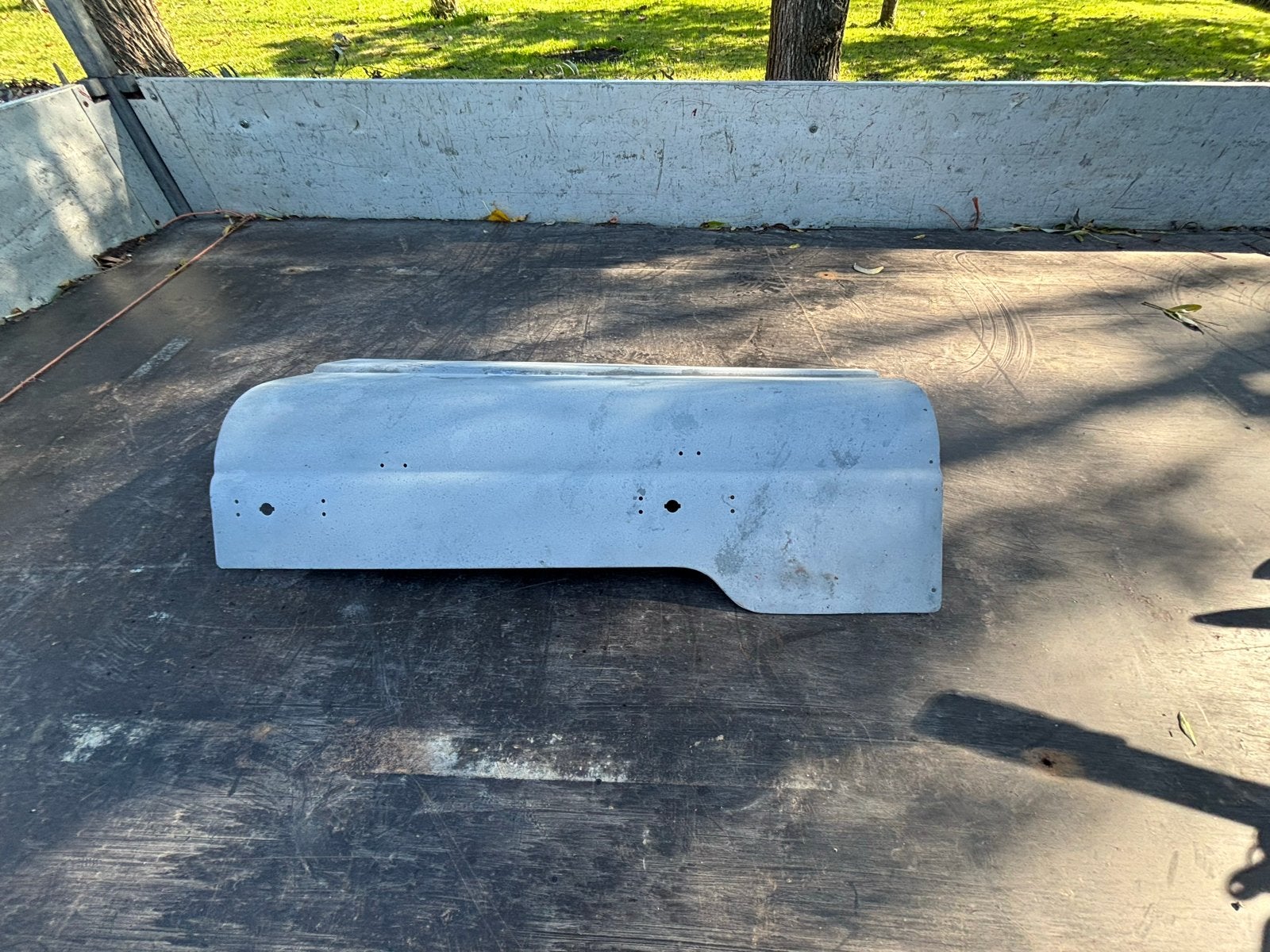 Linker deel motorkap Ford Dexta - Gestraald en geschoopeerd, Ophalen, Links, Ford, Motorkap