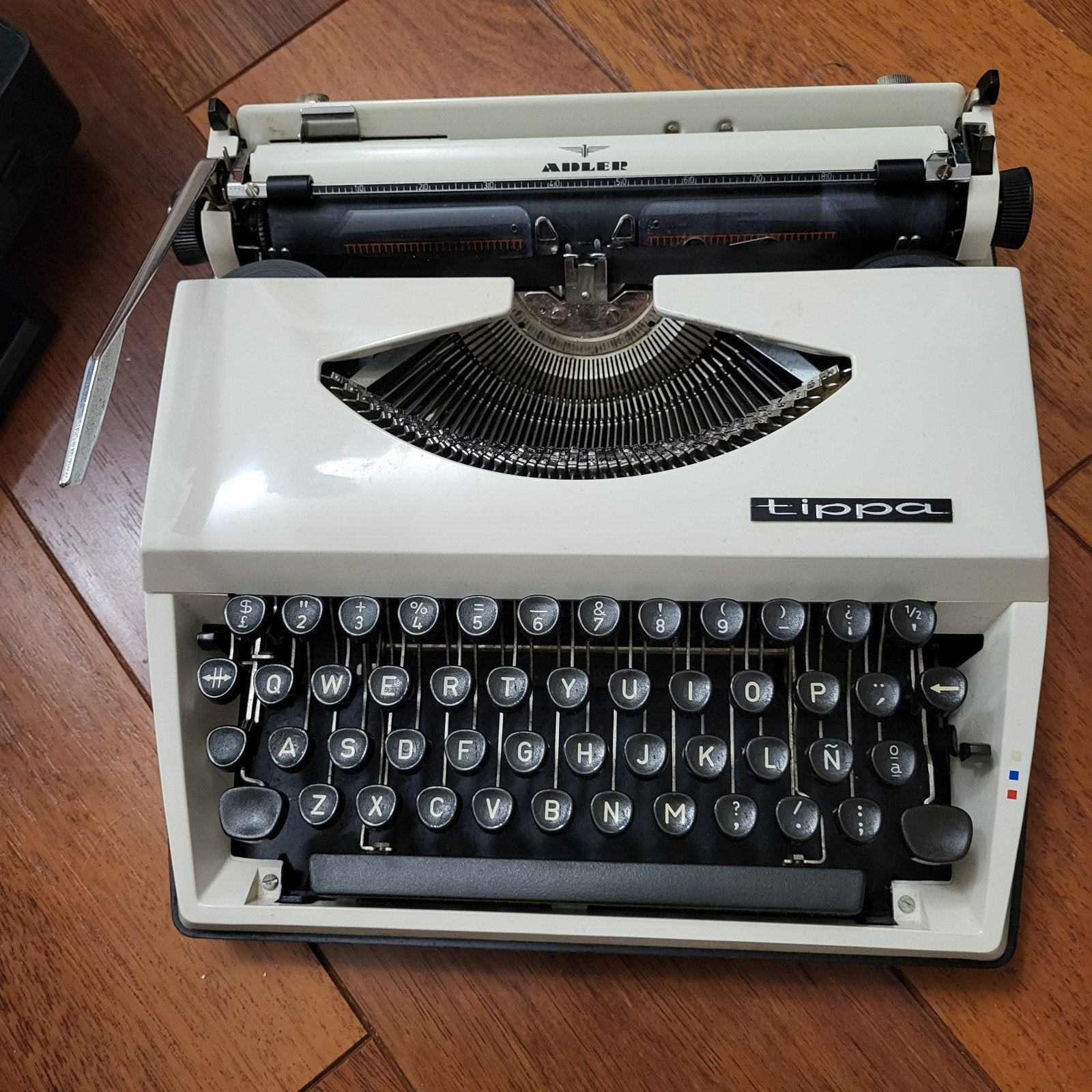 Vintage Adler Tippa typemachine,werkend,met orig. koffer, Diversen, Ophalen of Verzenden, Gebruikt