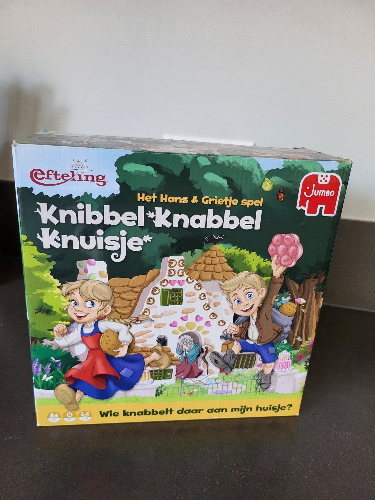 Knibbel knabbel knuisje spel, Ophalen