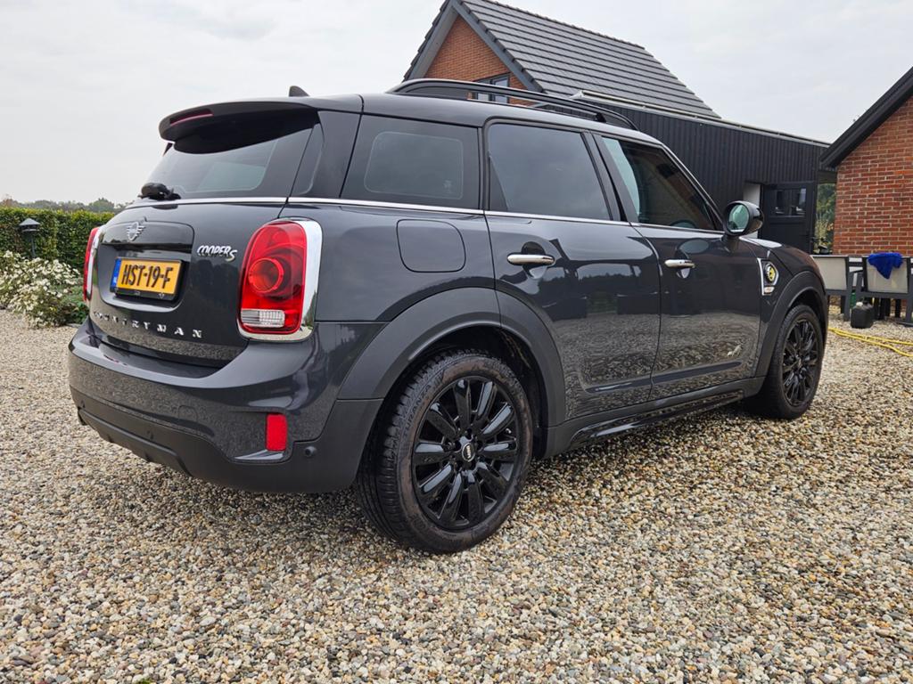 Mini Countryman 1.5 E 224pk All4 Aut. 2019 Grijs, 136 pk, Countryman, Leder en Stof, Plug-in hybride