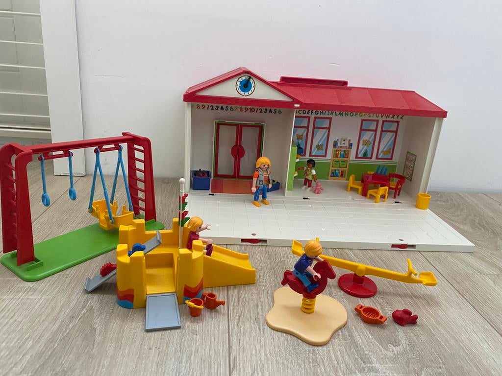 Playmobil city life kinderopvang - 5606, Kinderen en Baby's, Speelgoed | Playmobil, Ophalen of Verzenden, Zo goed als nieuw, Complete set