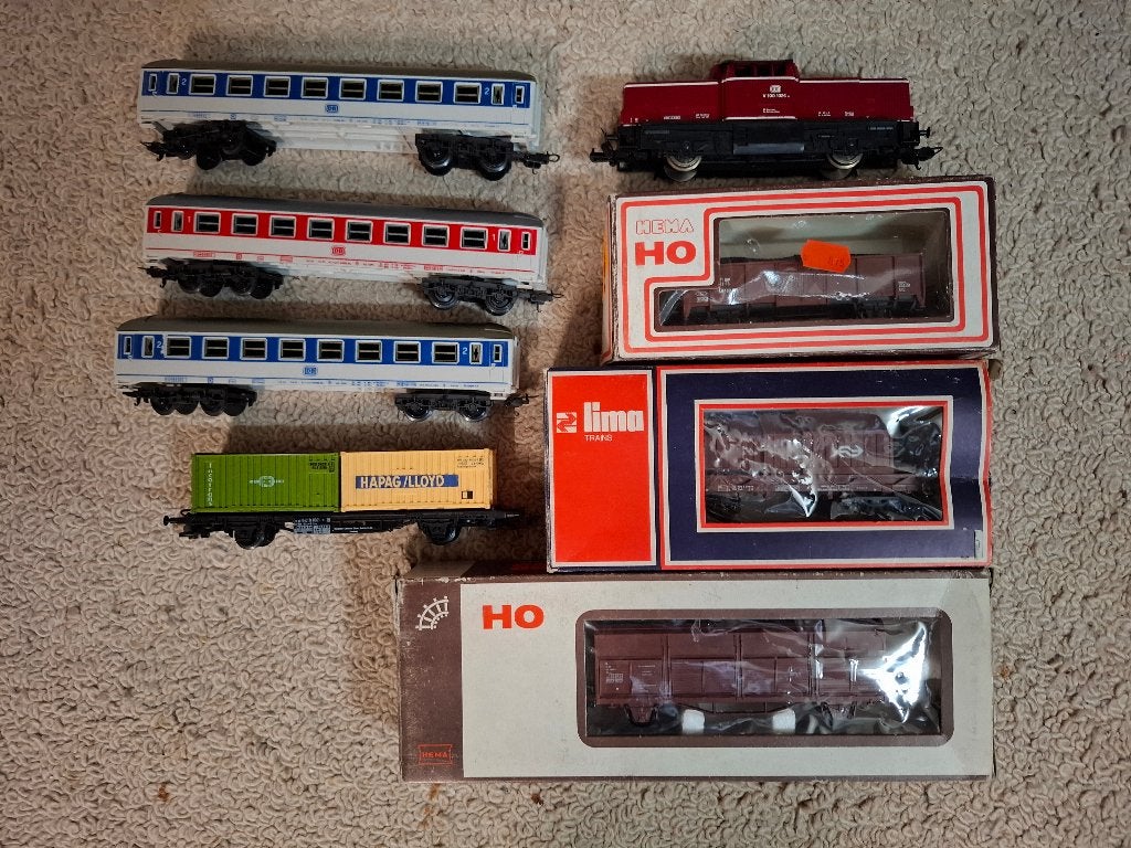 Lima trein HO met diverse wagons, rails en toebehoren, Ophalen, Gelijkstroom of Wisselstroom, Lima, Gebruikt