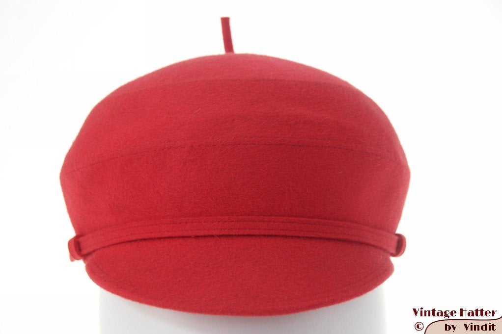Vintage Pet-achtige dameshoed V.E.B. rood vilt 56, 56 of 57 cm (M, 7 of 7⅛ inch), Ophalen of Verzenden, Pet, V.E.B. Dresden