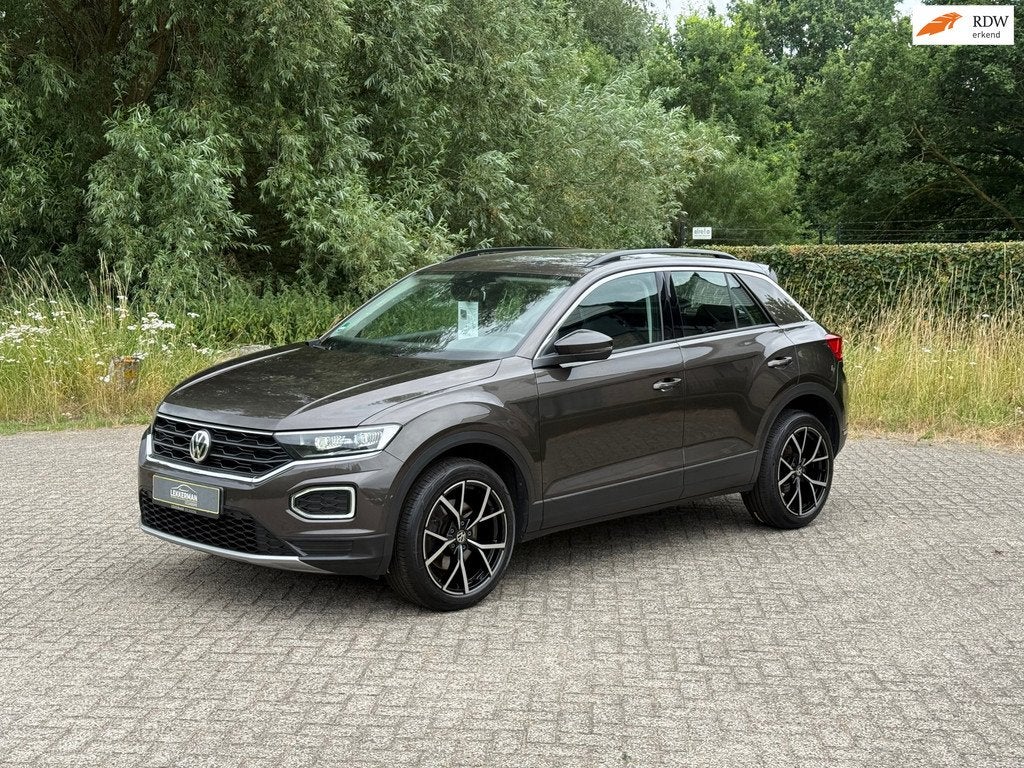Volkswagen T-Roc 1.0 TSI Highline CRUISE I PDC I 18INCH R LI, Voorwielaandrijving, Gebruikt, 116 pk, Origineel Nederlands