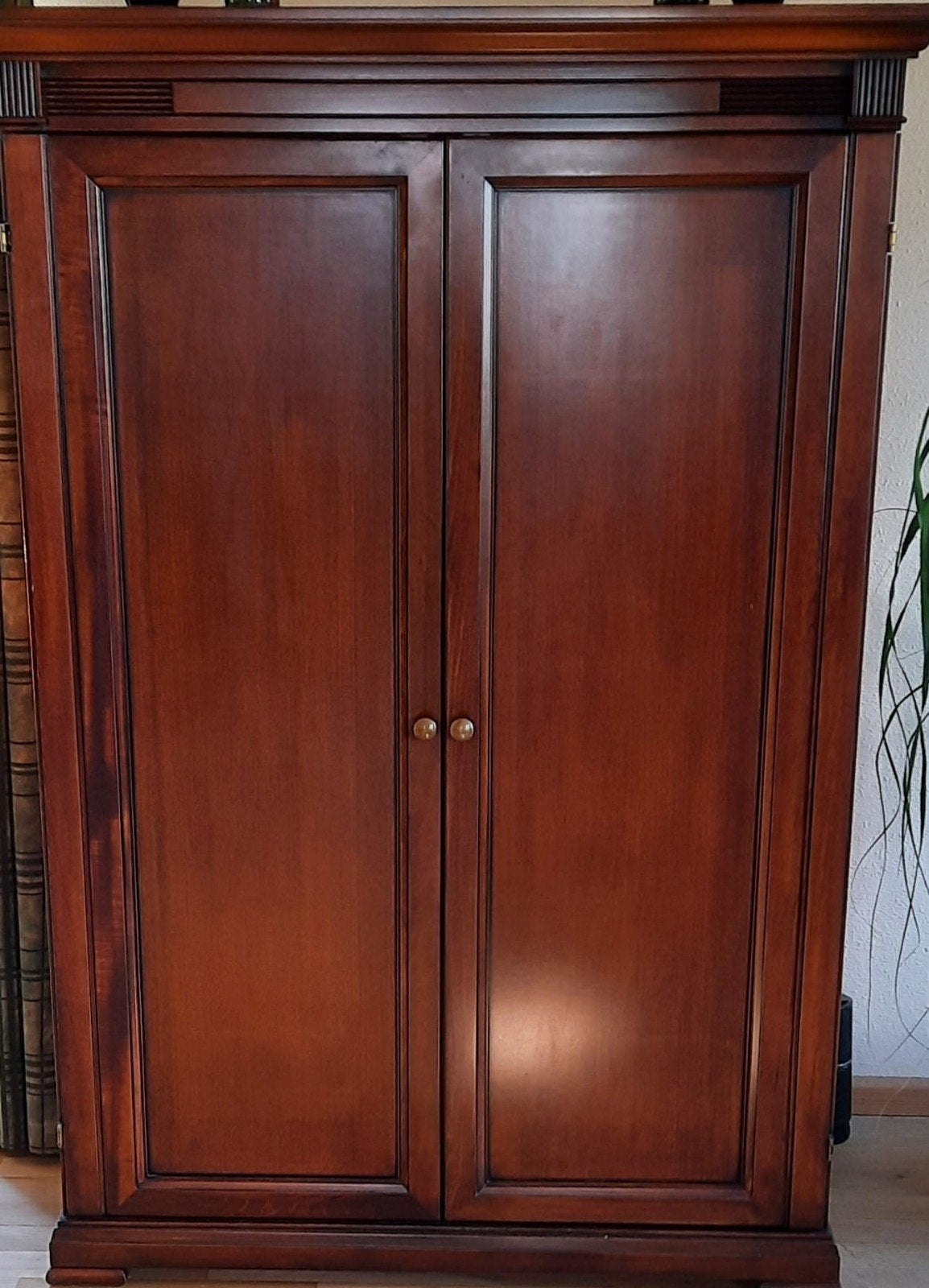 Noten Houten Dressoir en TV Kast Set, Huis en Inrichting, Ophalen, Gebruikt, 100 tot 150 cm, 150 tot 200 cm