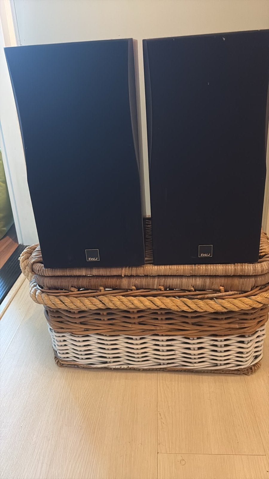 DALI Concept 2 Boekenplank Luidsprekers - Uitstekende Staat, Ophalen of Verzenden, Zo goed als nieuw, Geschikt voor surround/home cinema