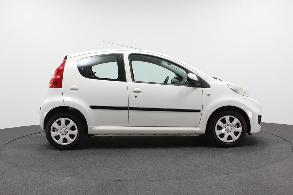 Peugeot 107 1.0-12V XS | Airco | APK 03-2027 | Elektrische r, Voorwielaandrijving, Gebruikt, 4 stoelen, Origineel Nederlands