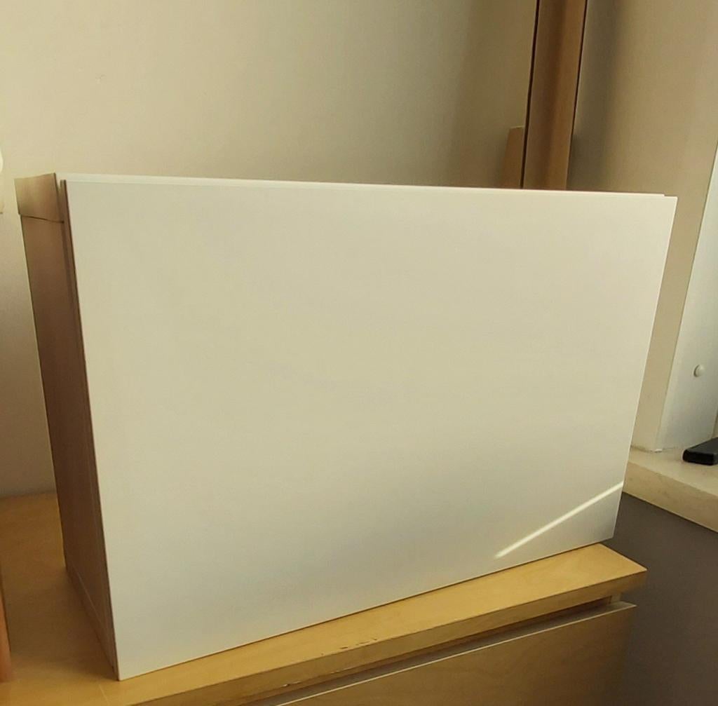 IKEA BESTA wandkast incl ophangrail, Ophalen, Gebruikt