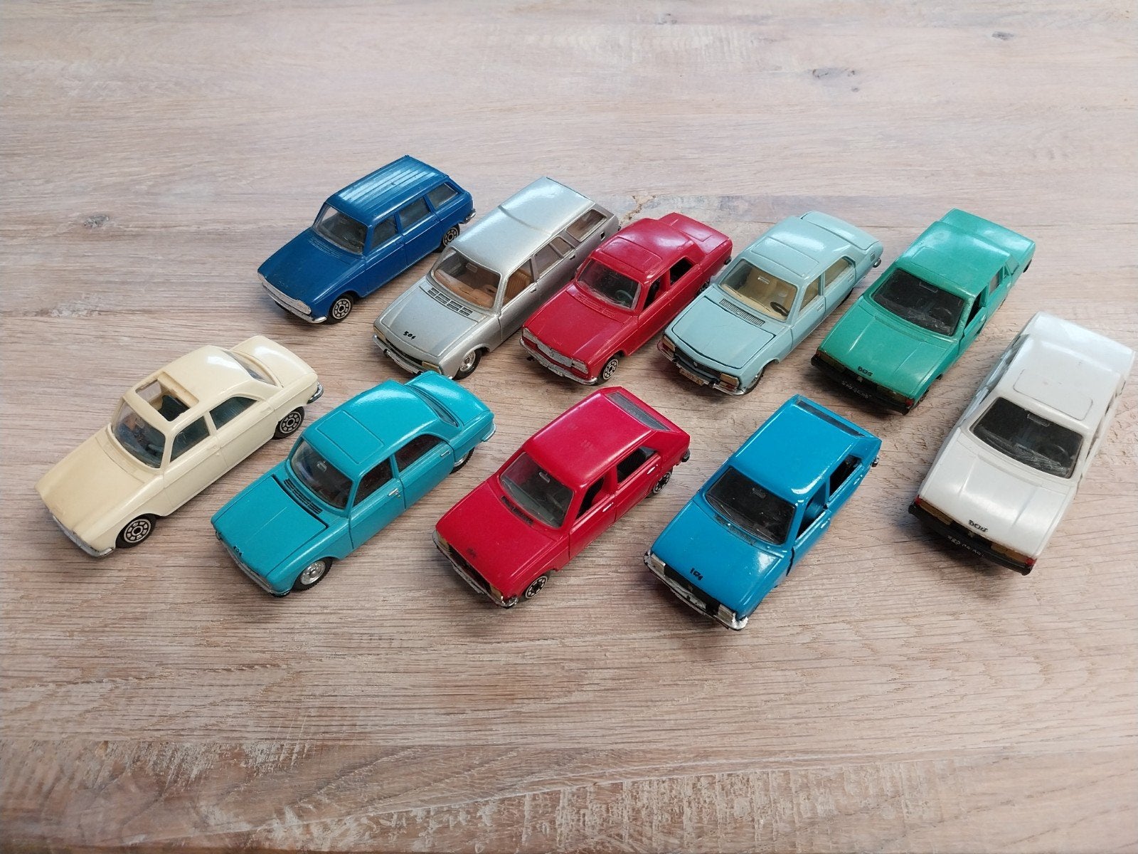 Verzameling Peugeot modelauto's - ook per stuk te koop, Hobby en Vrije tijd, Modelauto's | Overige schalen, Ophalen of Verzenden