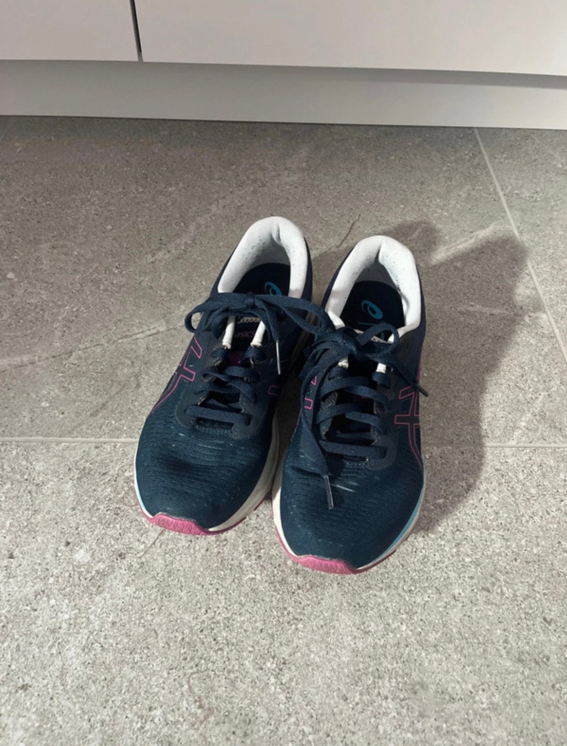 Asics runschoen, Gebruikt, Hardloopschoenen, Ophalen of Verzenden, Hardlopen