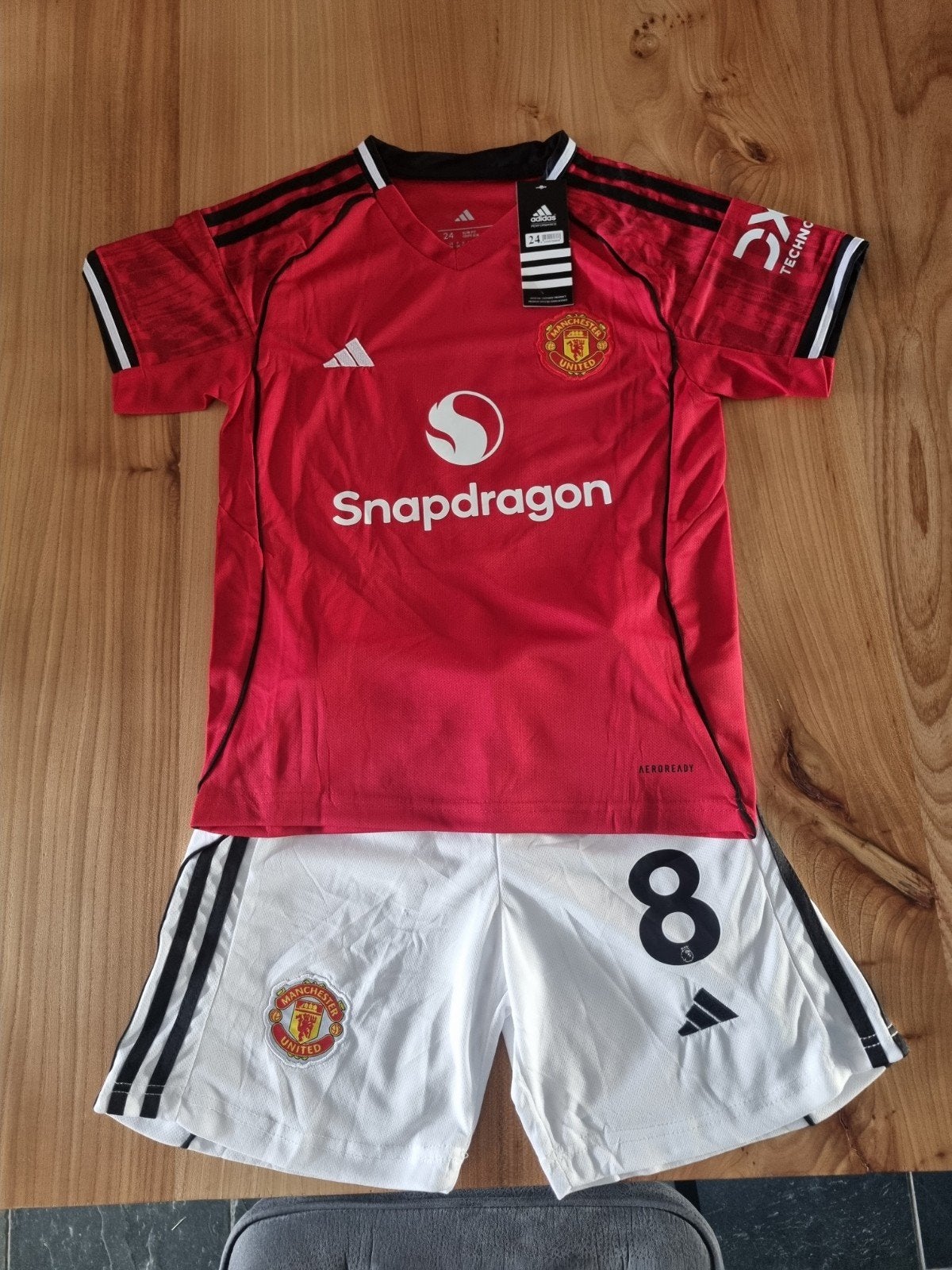 Manchester United Fernández nummer 8 Maat 140, Maat XS of kleiner, Ophalen of Verzenden, Shirt