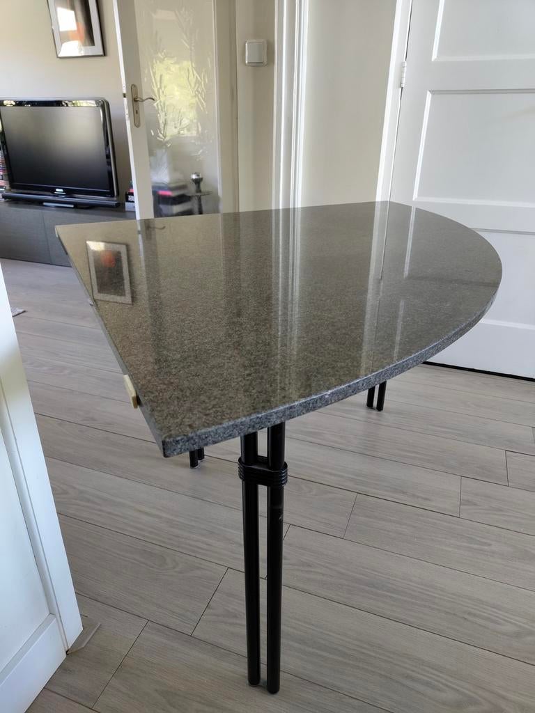 Granieten bureau/ hoektafel met metalen onderstel, Huis en Inrichting, Bureaus, Ophalen