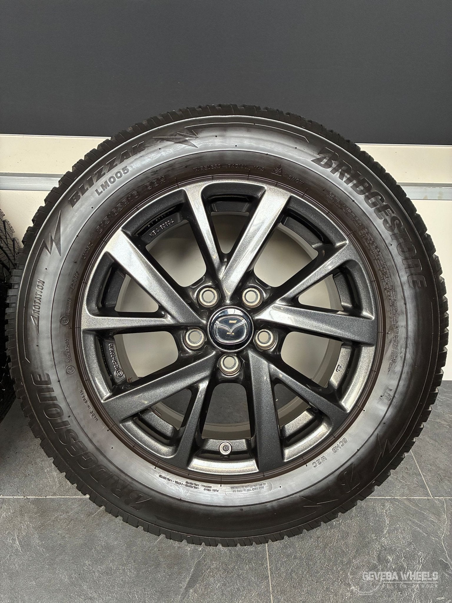 16” originele Mazda CX30 velgen + winterbanden 5x114.3 TPMS, -, Banden en Velgen, Gebruikt, 215 mm