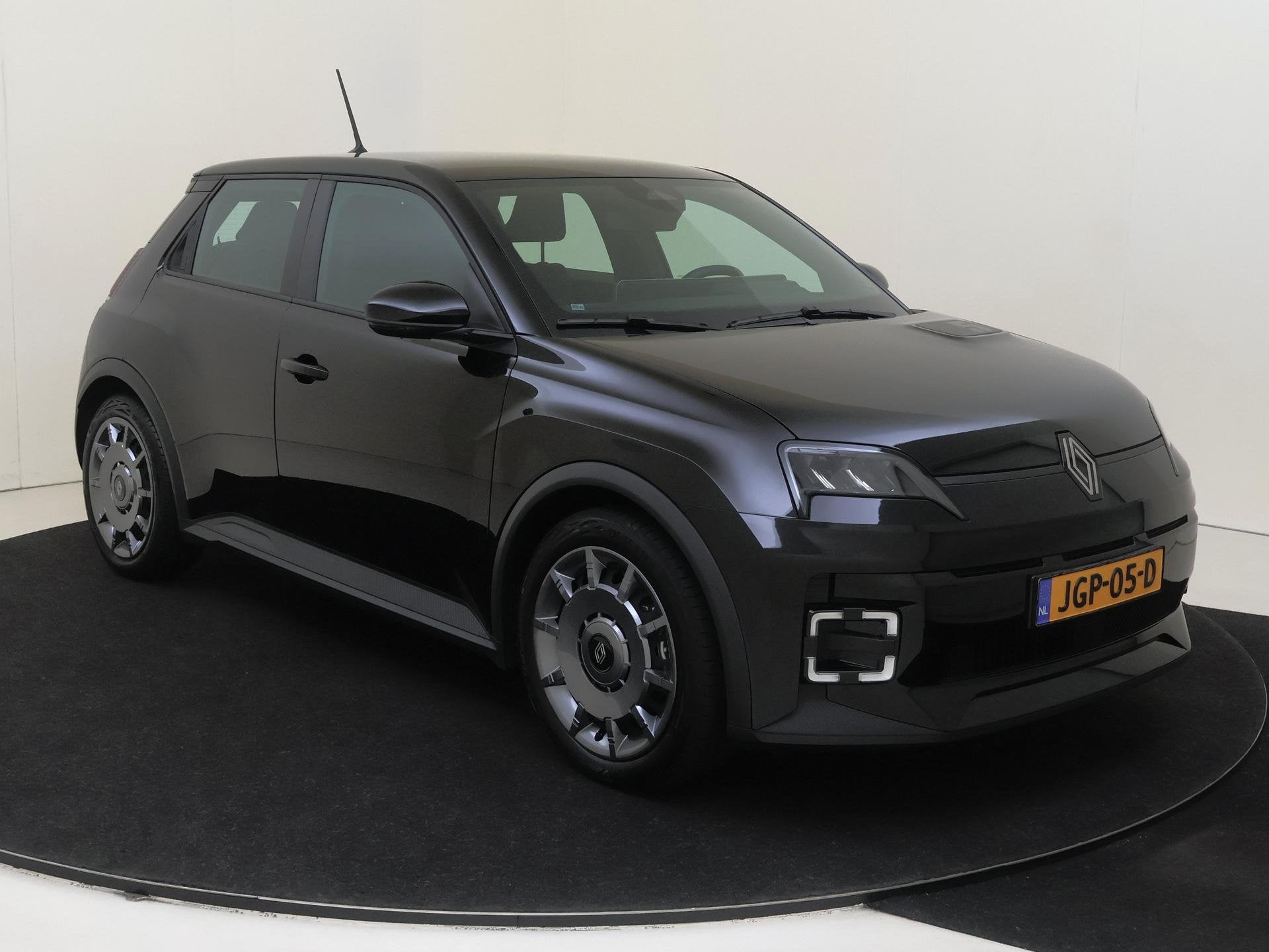 Renault 5 urban range FIVE 40 kWh |WLTP 305 km| Android Auto, Auto's, Stof, Gebruikt, 310 km, 95 pk