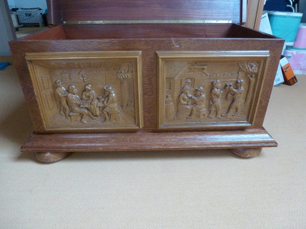 Vintage eiken Dekenkist met Houtsnijwerk 60 jaar oud, Ophalen of Verzenden