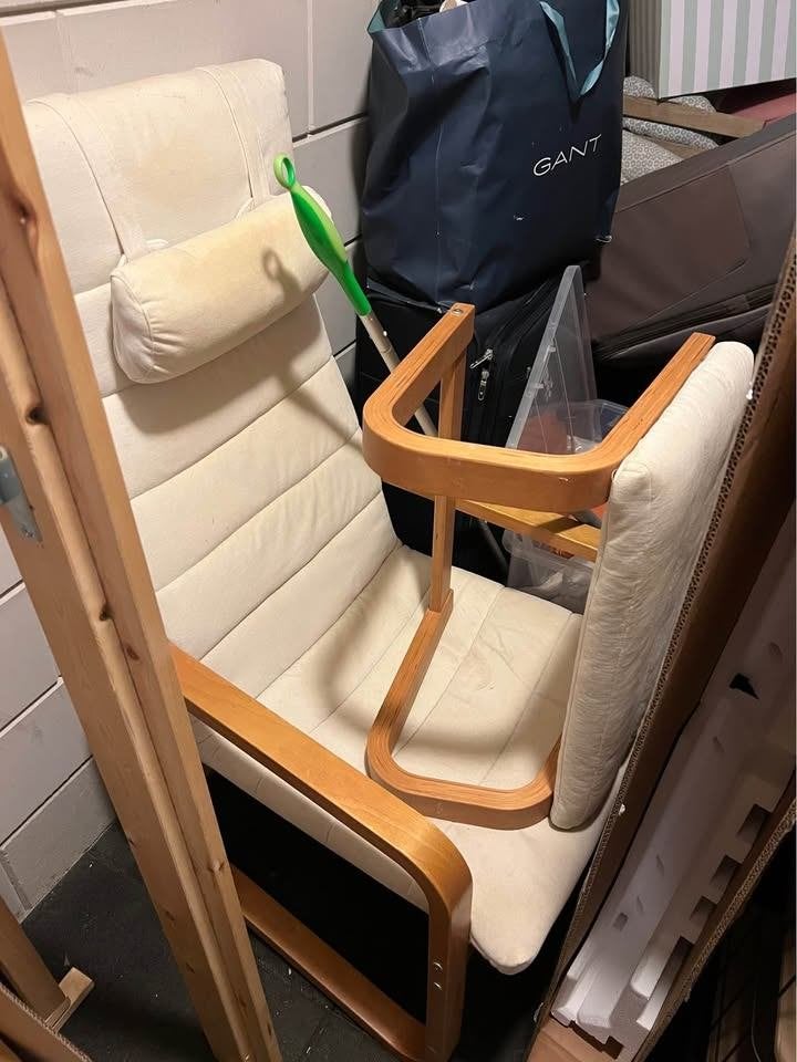 Relax chair and puff, Ophalen