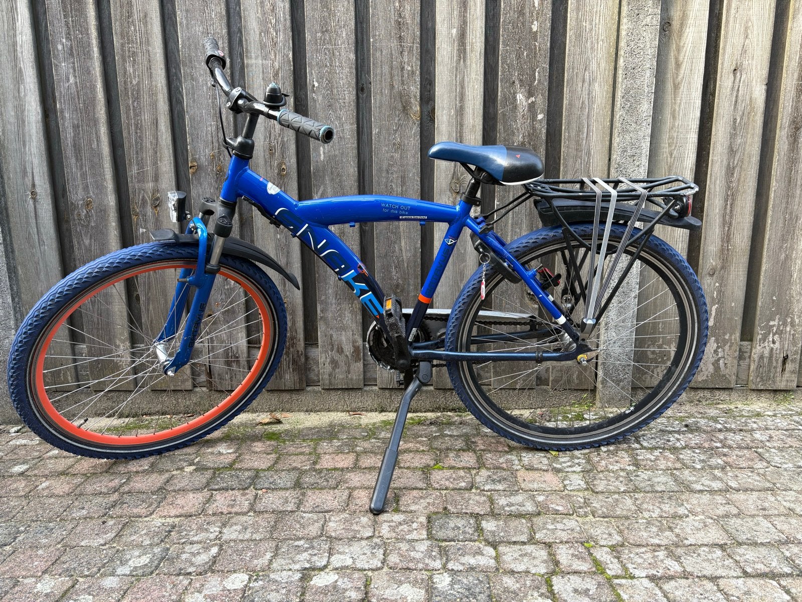 Stoere blauwe Snake kinderfiets 26 inch, Fietsen en Brommers, Fietsen | Kinderfietsjes, Ophalen, Gebruikt, Terugtraprem, 20 inch of meer