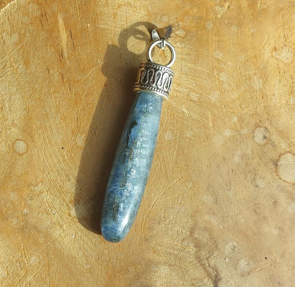 Kyaniet kettinghanger, Ophalen of Verzenden, Nieuw, Zilver, Overige materialen