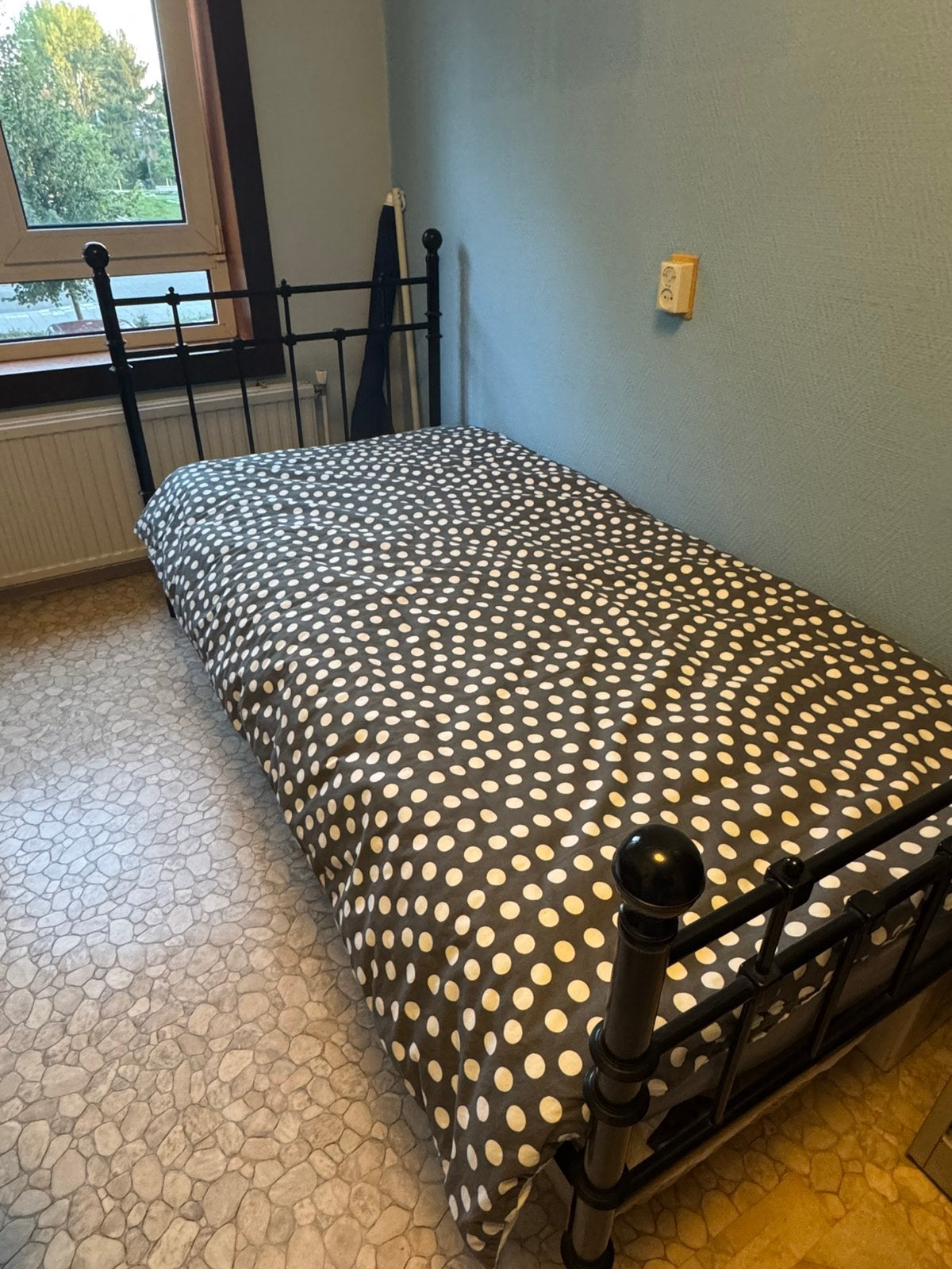Eenpersoonsbed metalen ledikant /tienerbed. Zondag ophalen‼️, Ophalen, Gebruikt, 90 cm, Eenpersoons