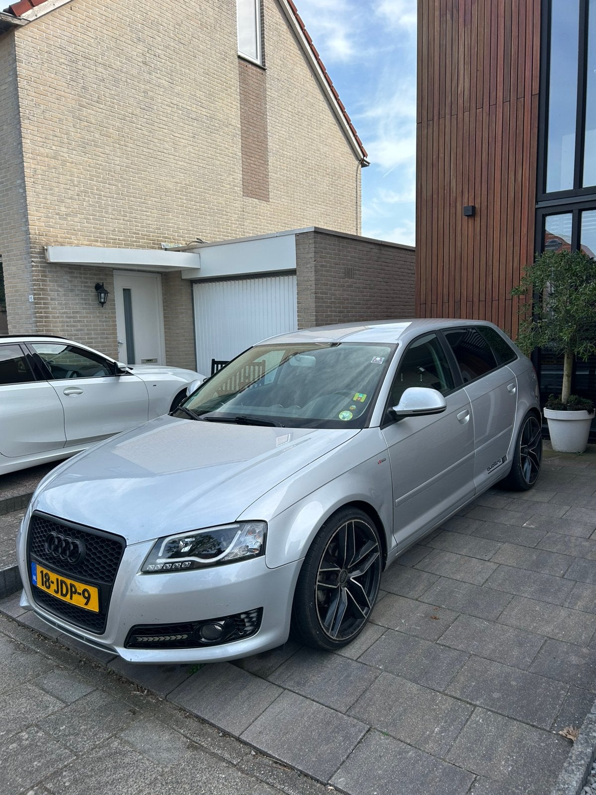 Audi A3 1.4 Tfsi 92KW Sportback 2009 Grijs, Voorwielaandrijving, 125 pk, 680 kg, 4 cilinders