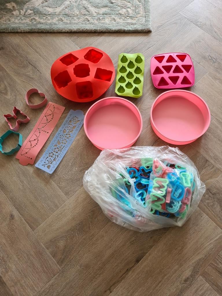 Spullen voor taarten maken, Ophalen of Verzenden, Taarten, Versiering