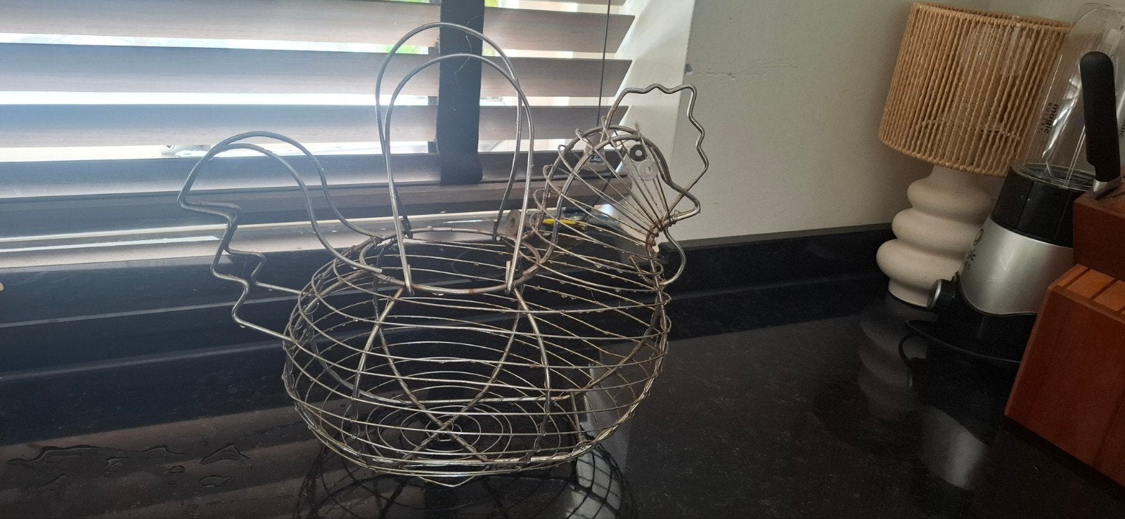 Vintage metalen kip eiermandje, Ophalen of Verzenden, Minder dan 5 flessen
