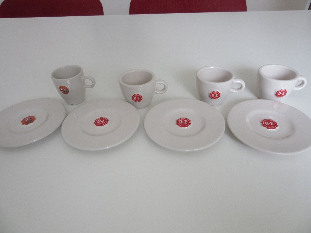 Douwe Egberts D.E. espresso kop schotel Mosa Nicolai Carels, Overige materialen, Overige merken, Ophalen of Verzenden, Zo goed als nieuw