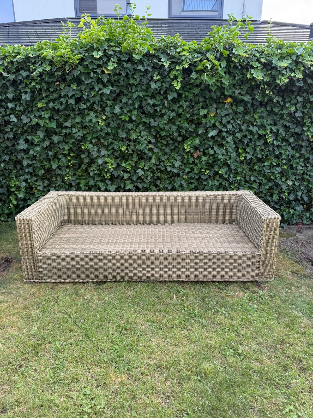 Rotan bank 218cm breed en 86 diep, Ophalen, Gebruikt, Rotan, 3 zitplaatsen