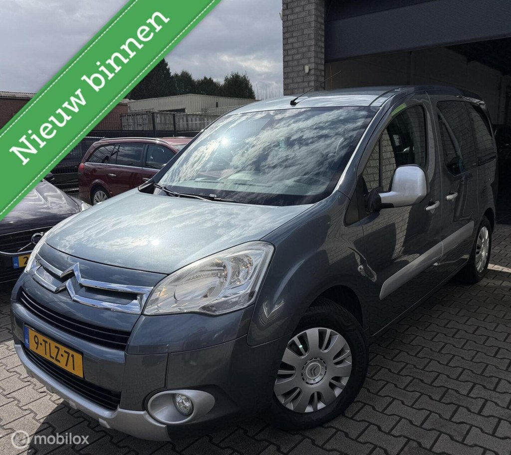 Citroen Berlingo combi 1.6 VTi Multispace / Dealer onderh!, Auto's, Citroën, Voorwielaandrijving, Euro 5, 1380 kg, Gebruikt