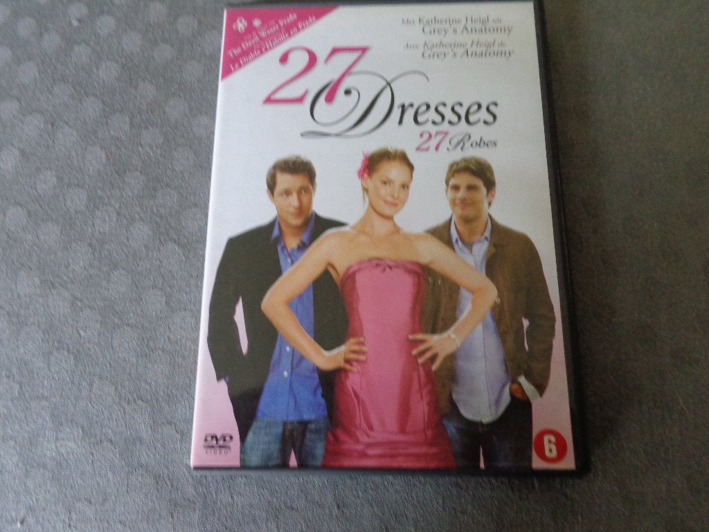 27 dresses, Alle leeftijden, Ophalen of Verzenden, Zo goed als nieuw
