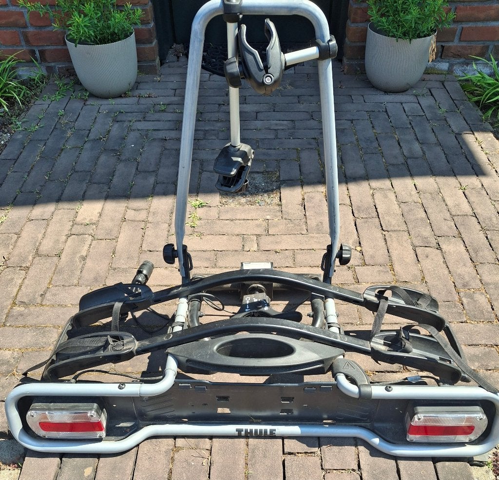 Fietsendrager (Thule), Ophalen, 2 fietsen, Gebruikt, Trekhaakdrager