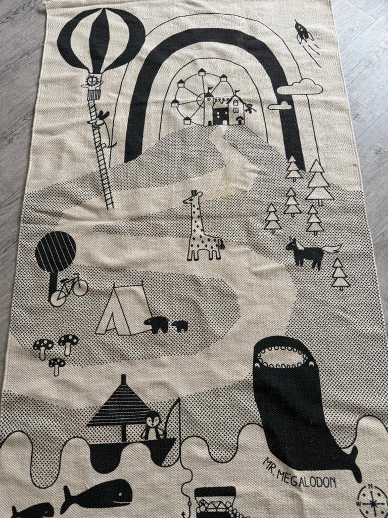 Oyoy mini kleed 90x150 cm met leuke print, Huis en Inrichting, Ophalen, Gebruikt, 100 tot 150 cm, Beige